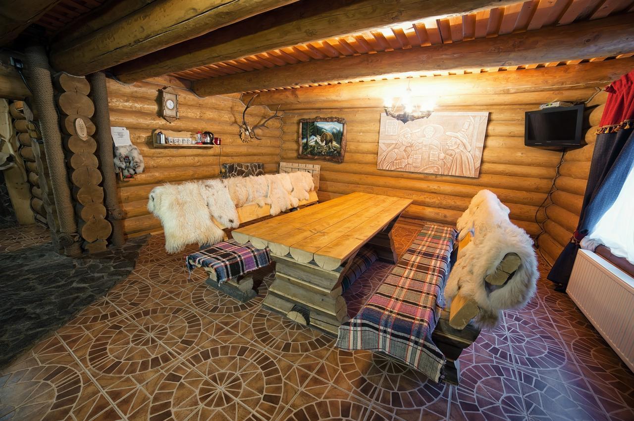 Praha Park Hotel Uzjhorod Eksteriør bilde